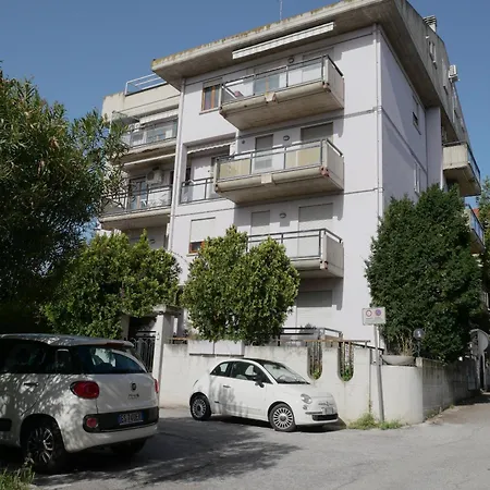 Grace'S Home San Salvo Exterior foto